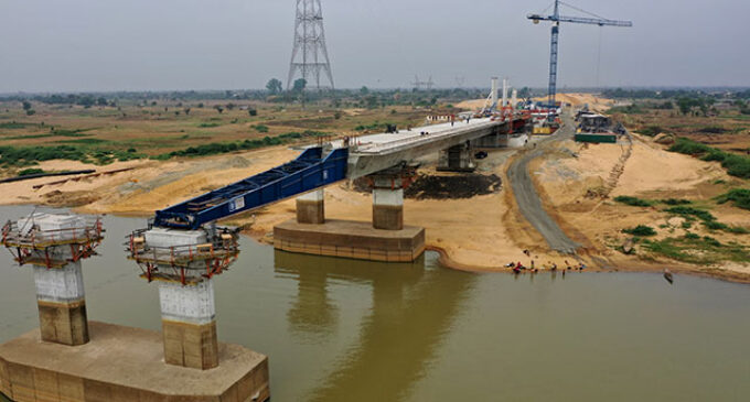 Second Nigeria Bridge completed, says Fashola